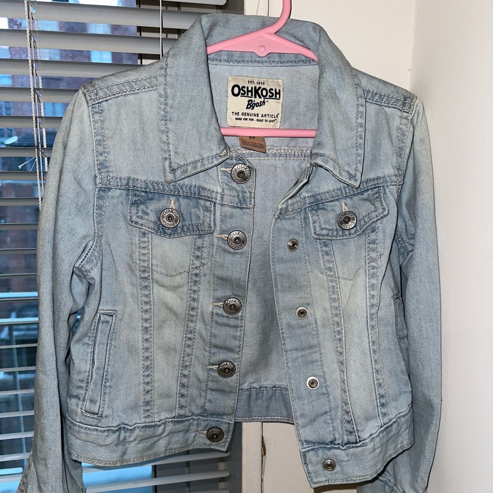 LIKE NEW OshKosh B’Gosh Little Girl Jeans Jacket, size 5T